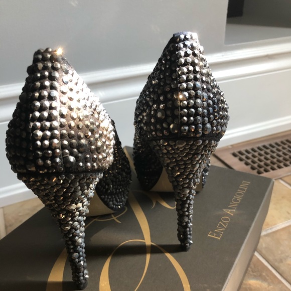 Enzo Angiolini Studded Black Suede pumps - Picture 3 of 4